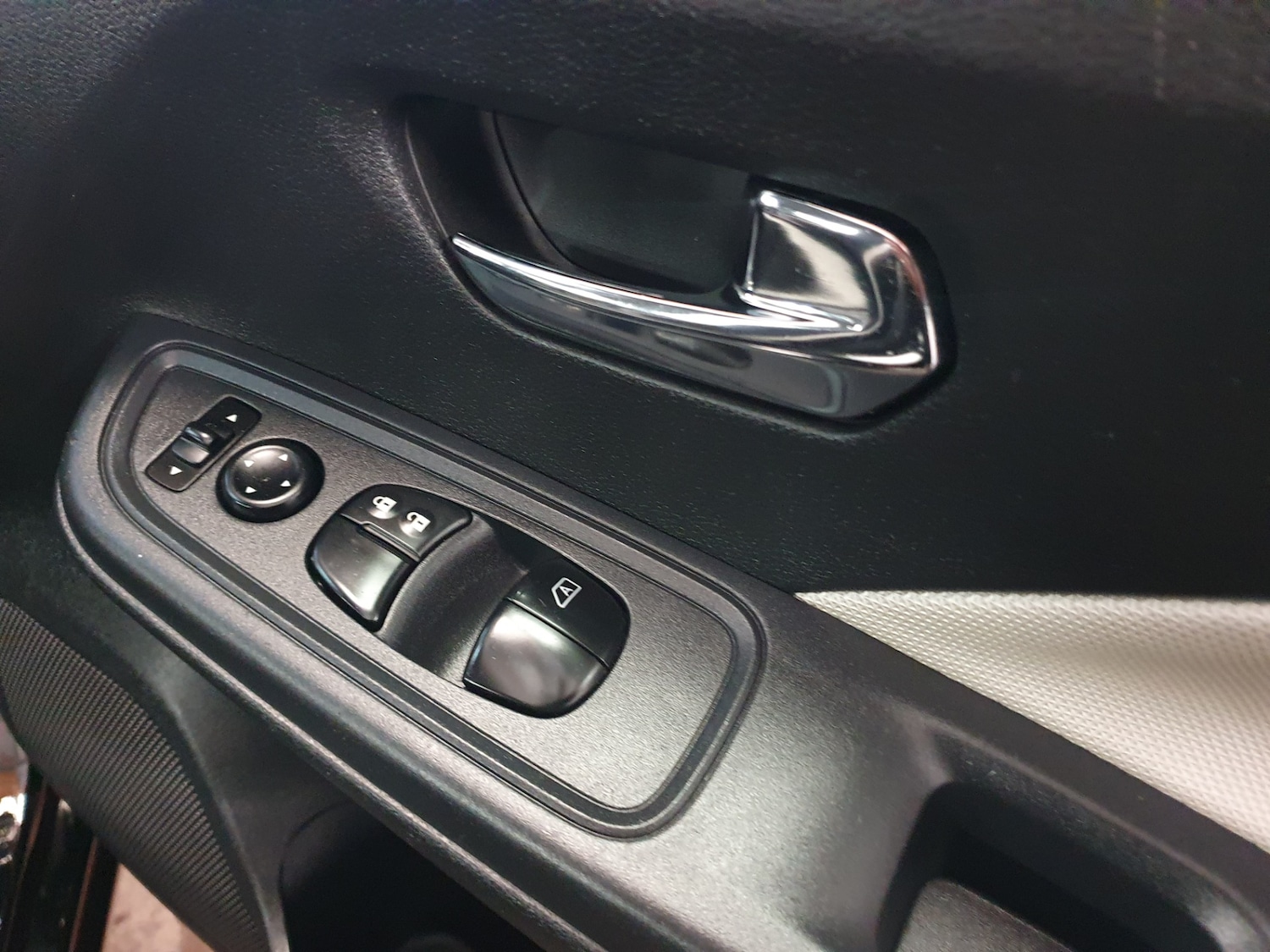 Used Nissan Micra 2017 for sale - 76780436: Photo 13