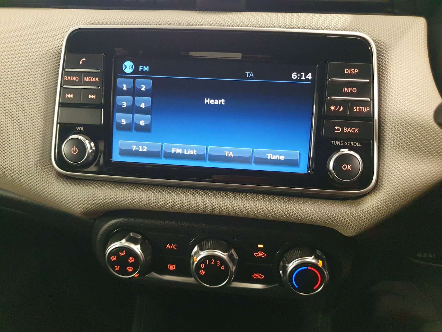 Used Nissan Micra 2017 for sale - 76780436: Photo 22