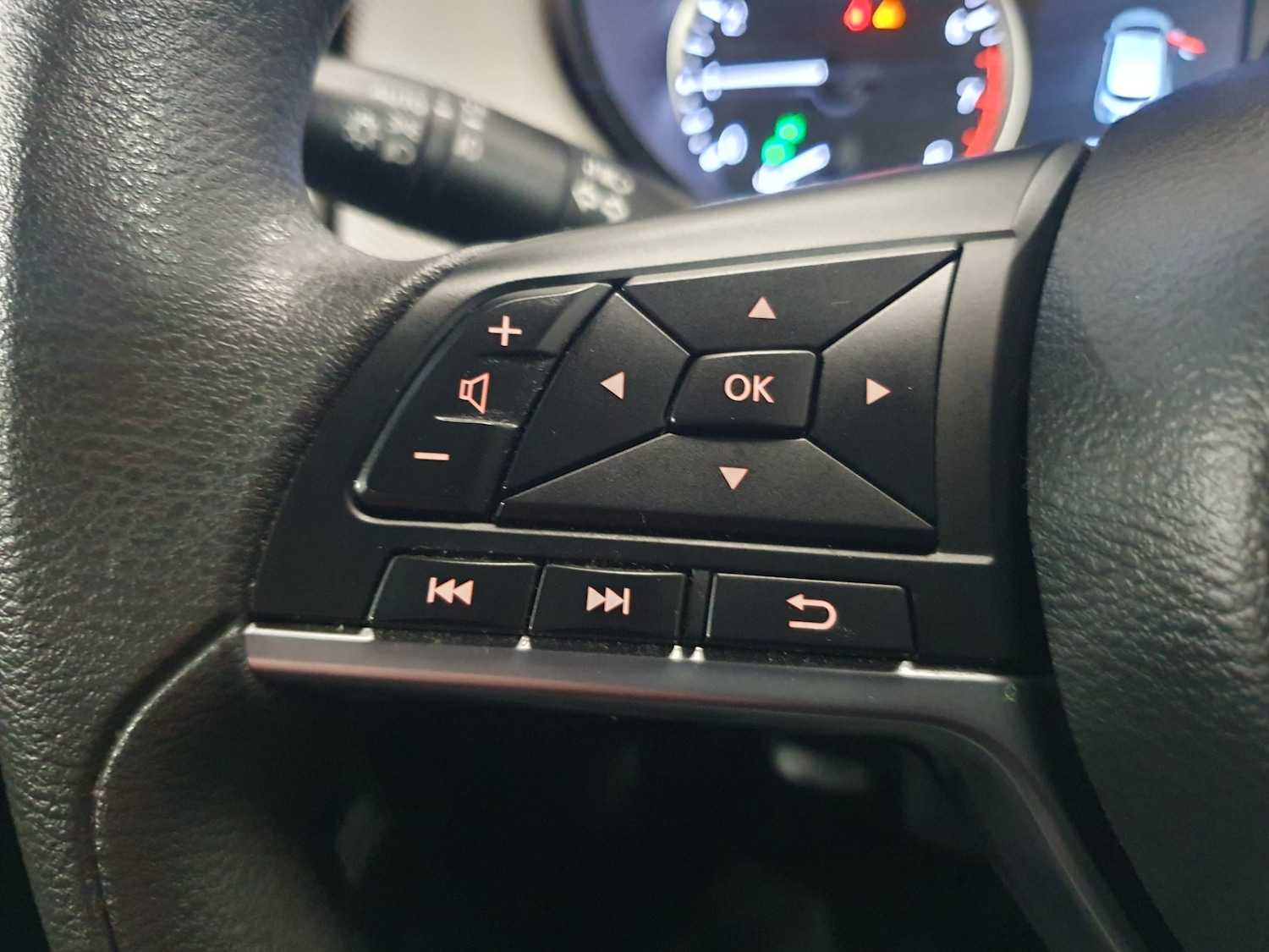 Used Nissan Micra 2017 for sale - 76780436: Photo 23