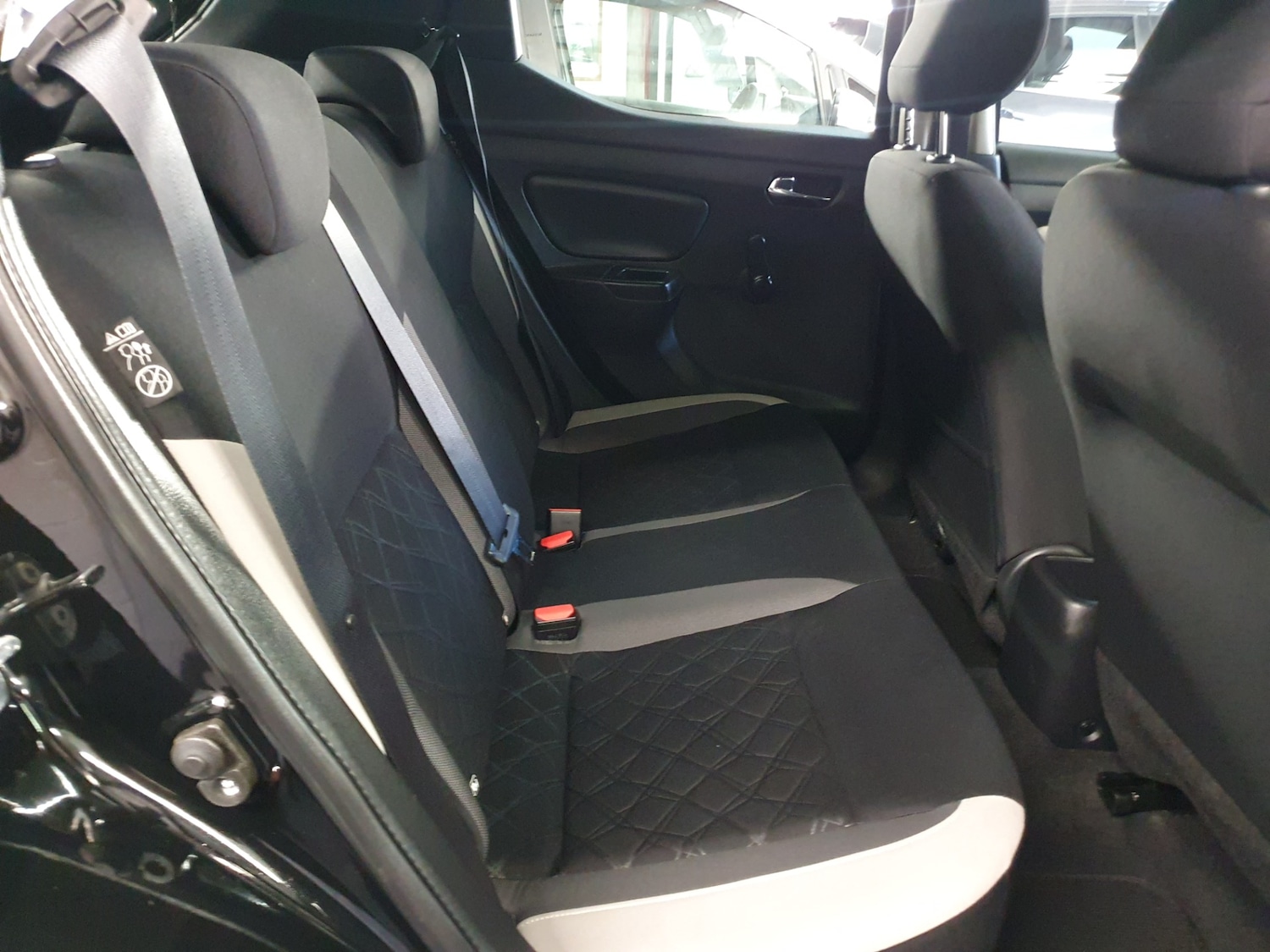 Used Nissan Micra 2017 for sale - 76780436: Photo 35