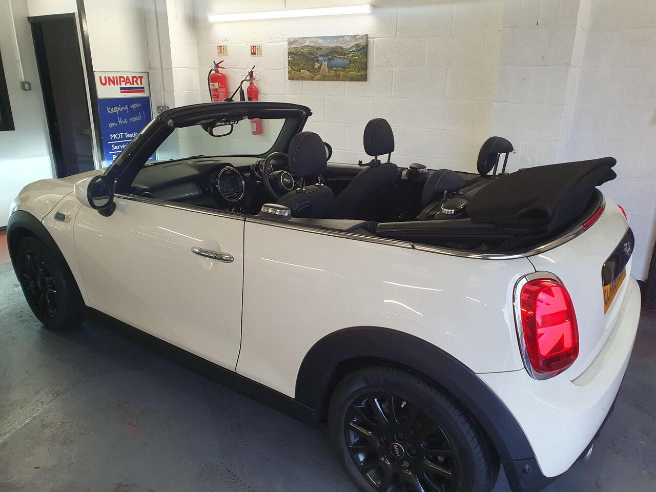 Used MINI Convertible 2019 for sale - 77607931: Photo 20