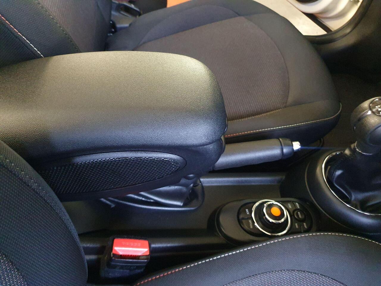 Used MINI Convertible 2019 for sale - 77607931: Photo 32