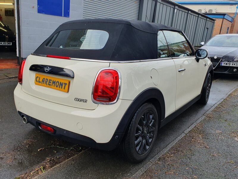 Used MINI Convertible 2019 for sale - 77138775: Photo 4