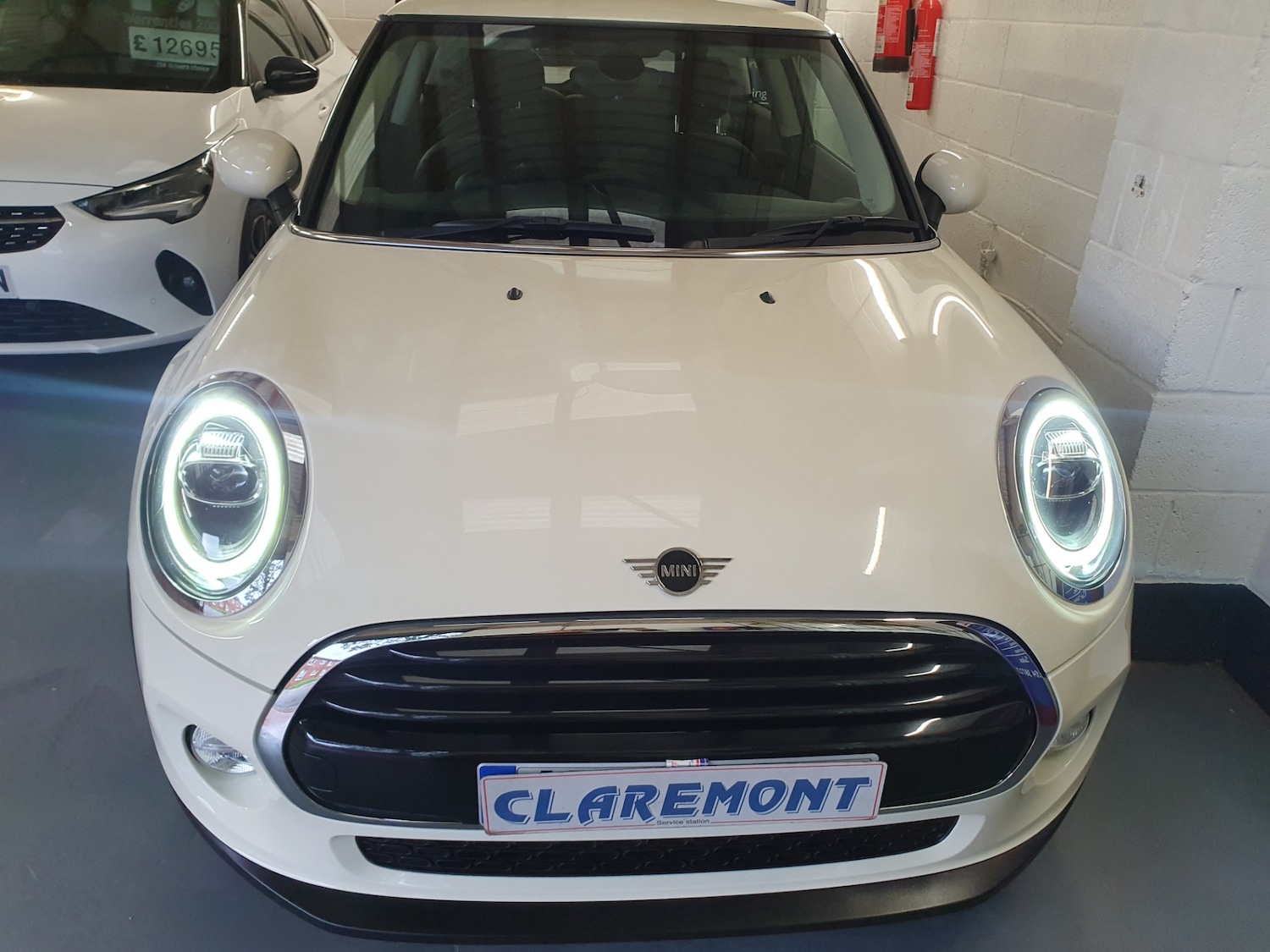 Used MINI Hatch 2018 for sale - 76785294: Photo 10