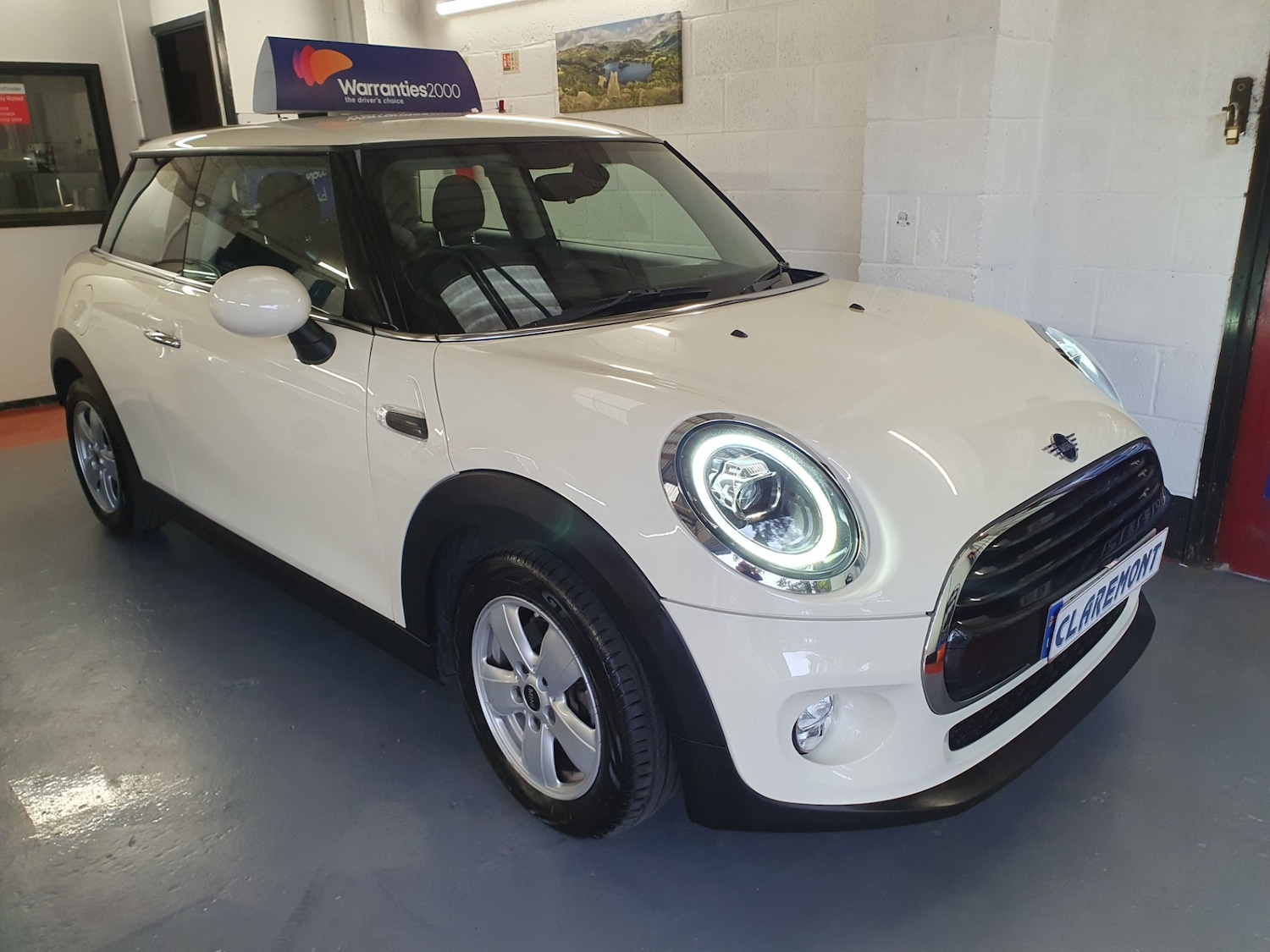 Used MINI Hatch 2018 for sale - 76785294: Photo 2