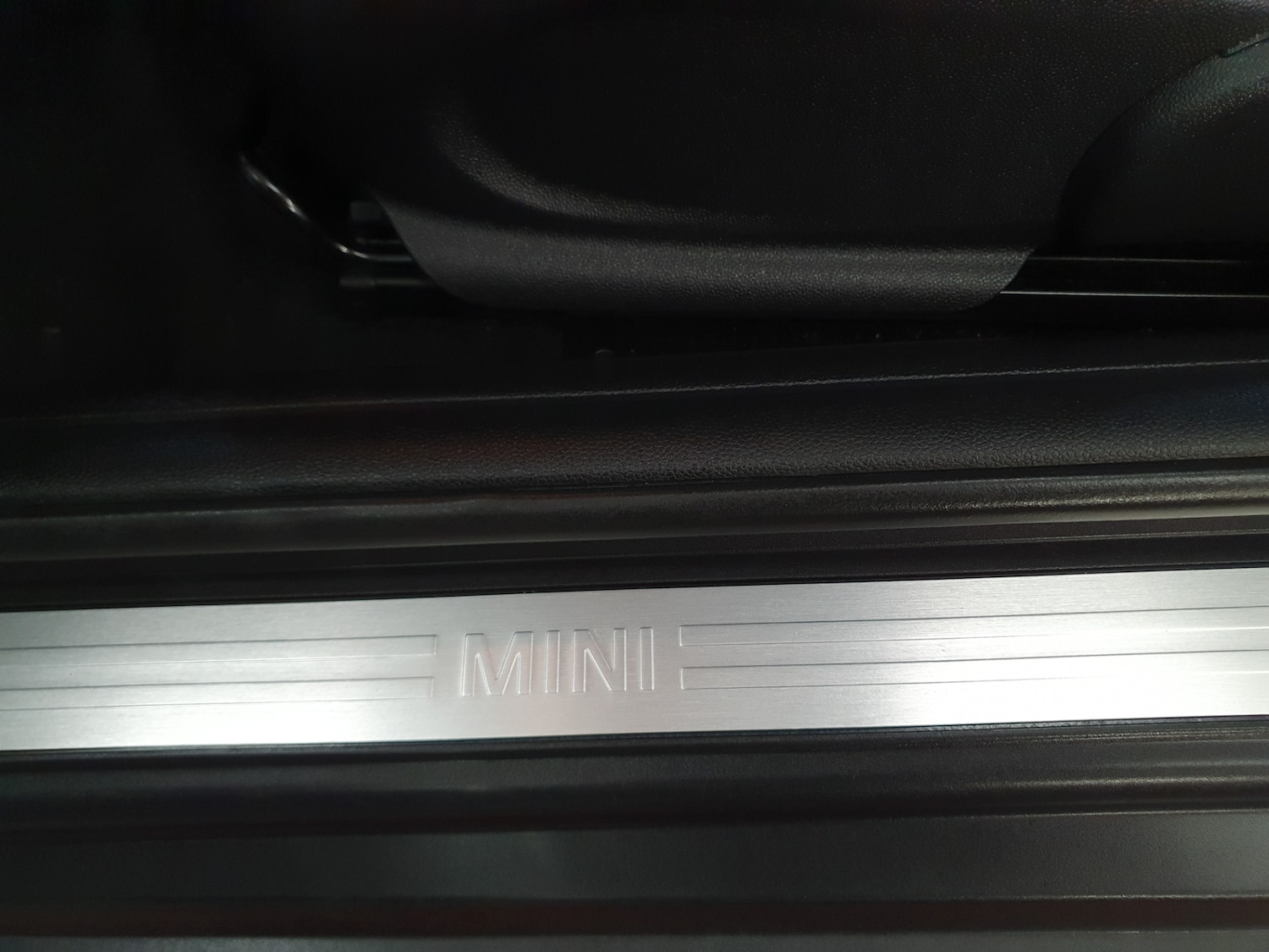 Used MINI Hatch 2018 for sale - 76785294: Photo 26