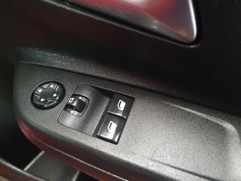 Used Vauxhall Corsa for sale - 76968373: Photo 36