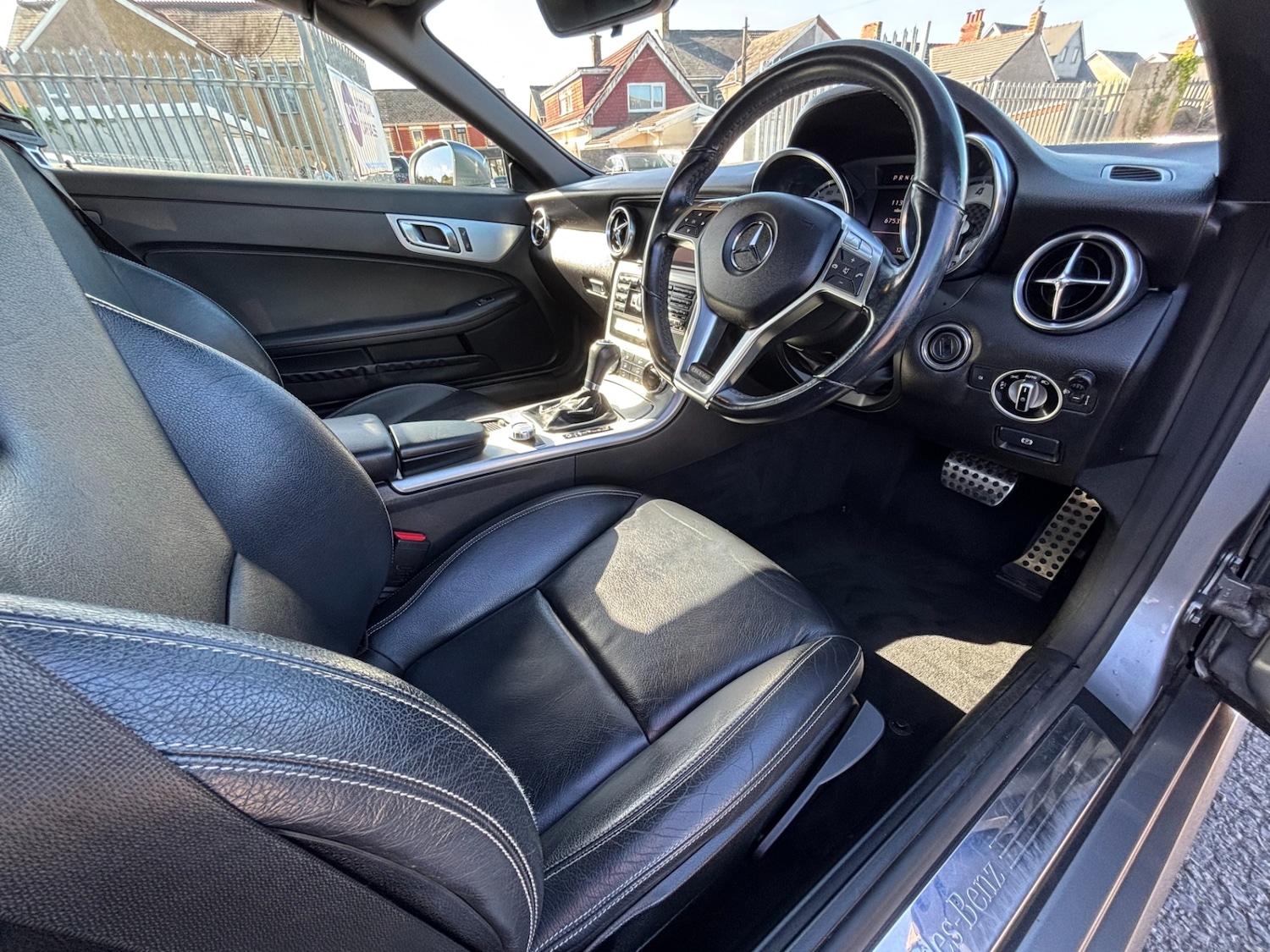Used Mercedes-Benz SLK 2012 for sale - 76252812: Photo 15