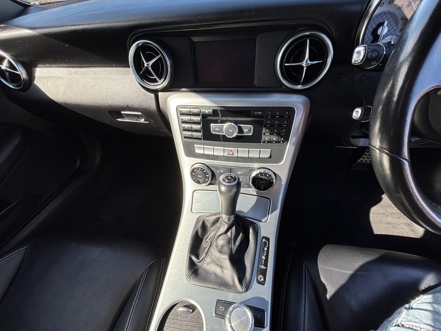 Used Mercedes-Benz SLK 2012 for sale - 76252812: Photo 17