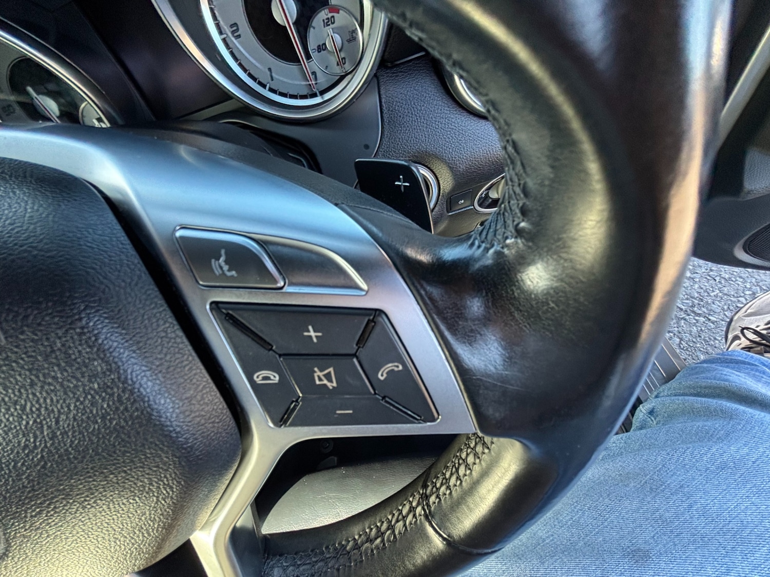 Used Mercedes-Benz SLK 2012 for sale - 76252812: Photo 20