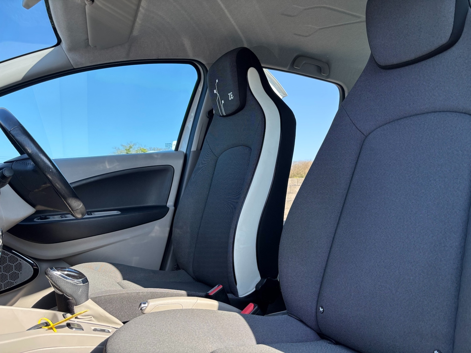 Used Renault Zoe 2015 for sale - 77750260: Photo 14