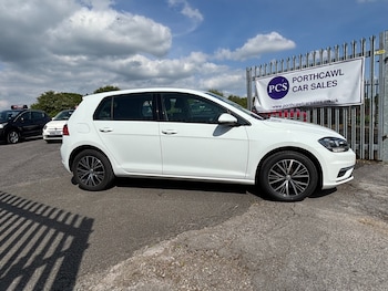 Used Volkswagen Golf 2017 for sale - 78526835: Photo