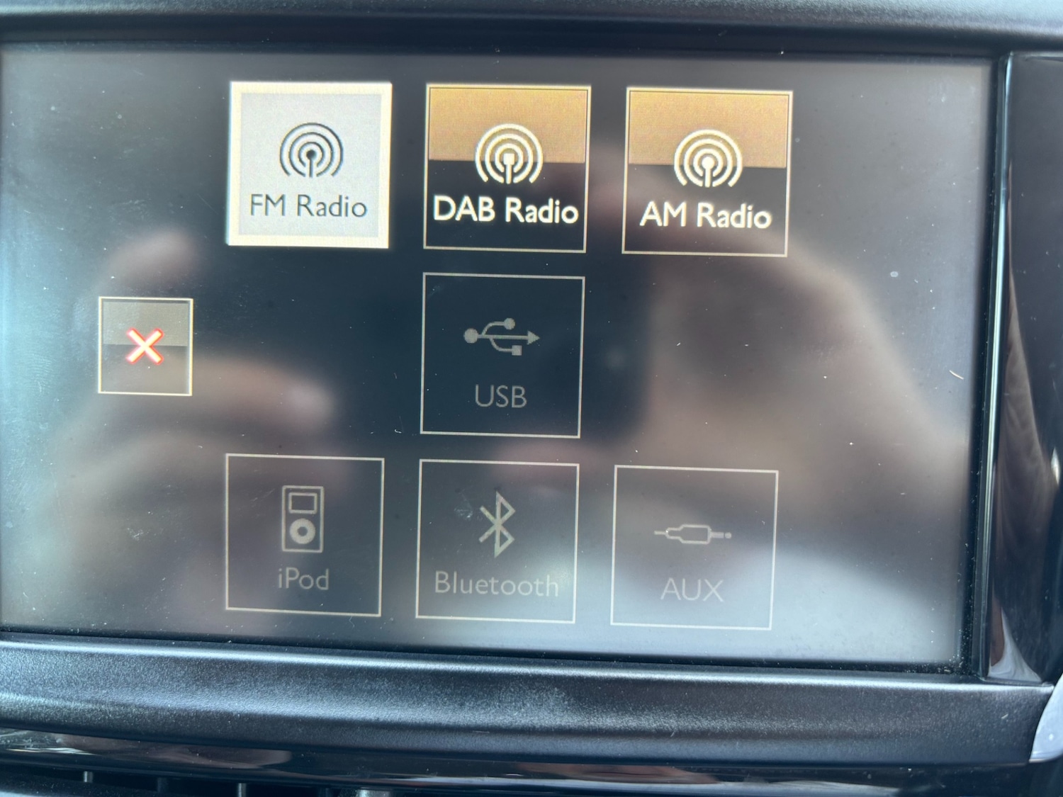 Used Peugeot 2008 2015 for sale - 76252602: Photo 16