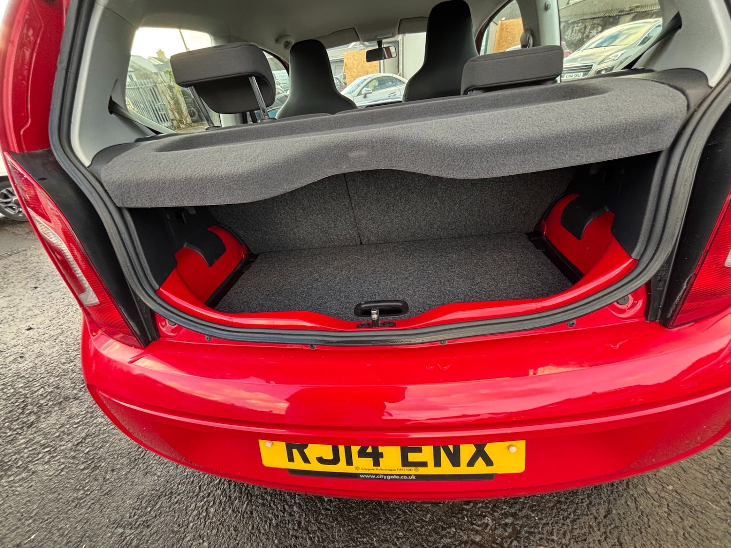Used Volkswagen up! 2014 for sale - 76358246: Photo 15