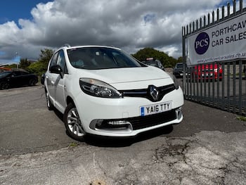 Used Renault Grand Scenic 2016 for sale - 79841587: Photo