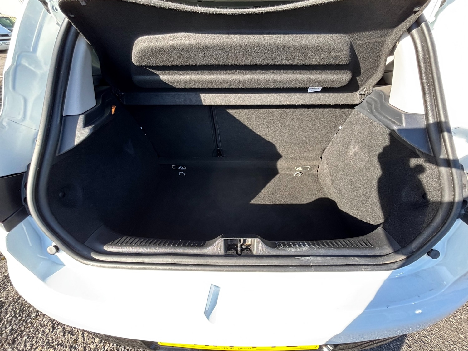 Used Renault Clio 2014 for sale - 77555822: Photo 13