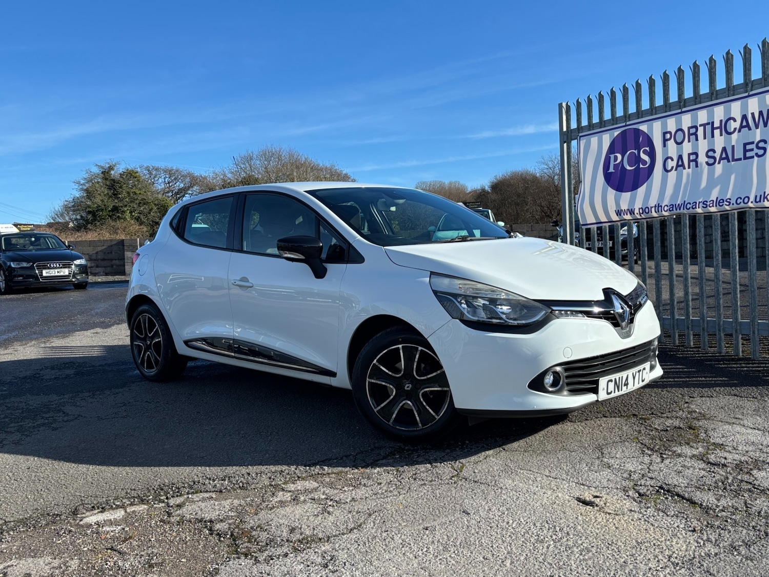 Used Renault Clio 2014 for sale - 77555822: Photo 9