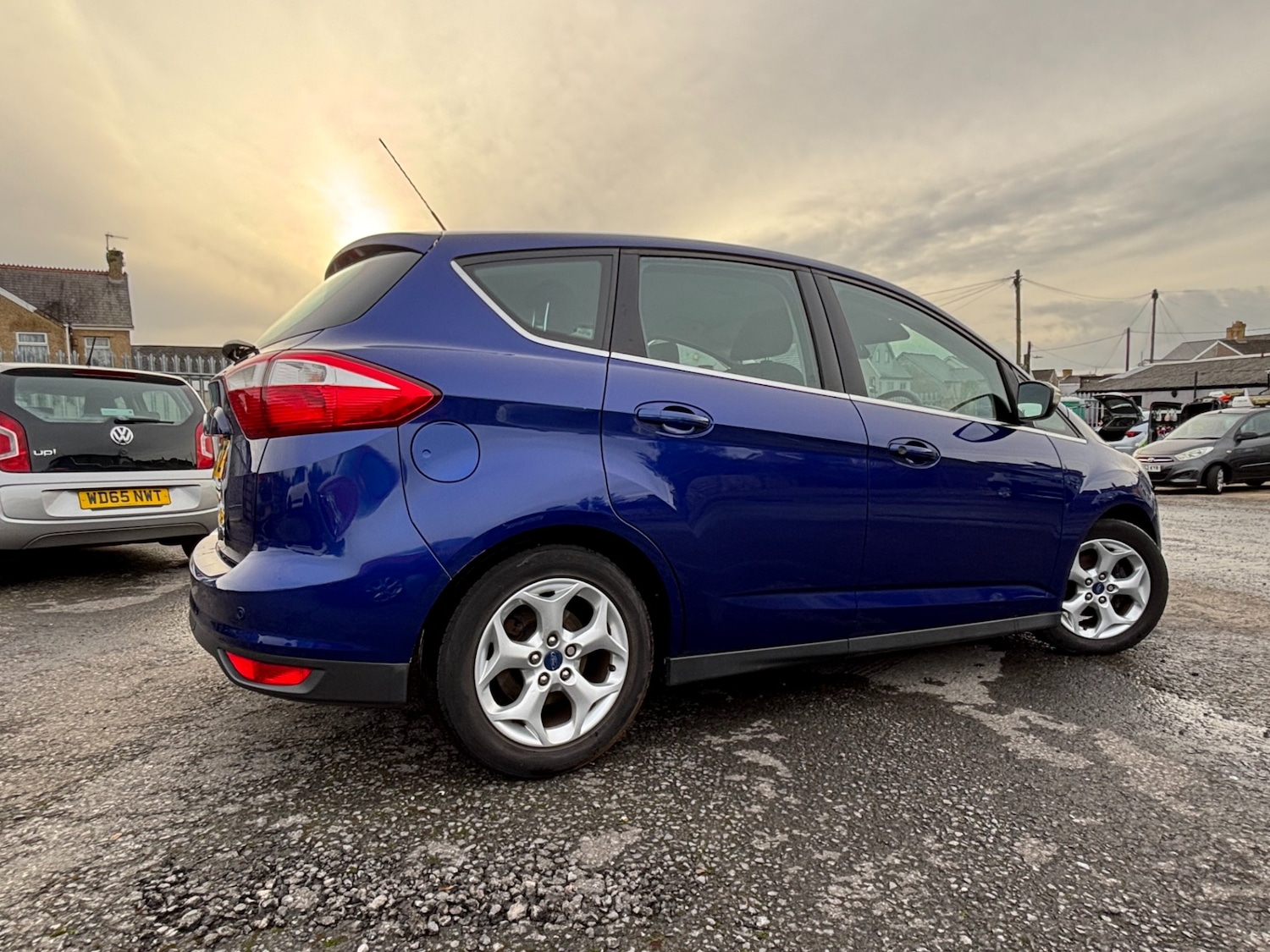 Used Ford C-Max 2014 for sale - 76580494: Photo 3