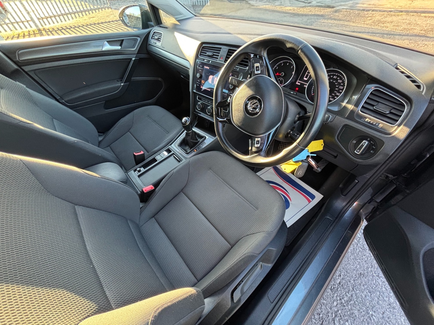 Used Volkswagen Golf 2017 for sale - 76681820: Photo 13