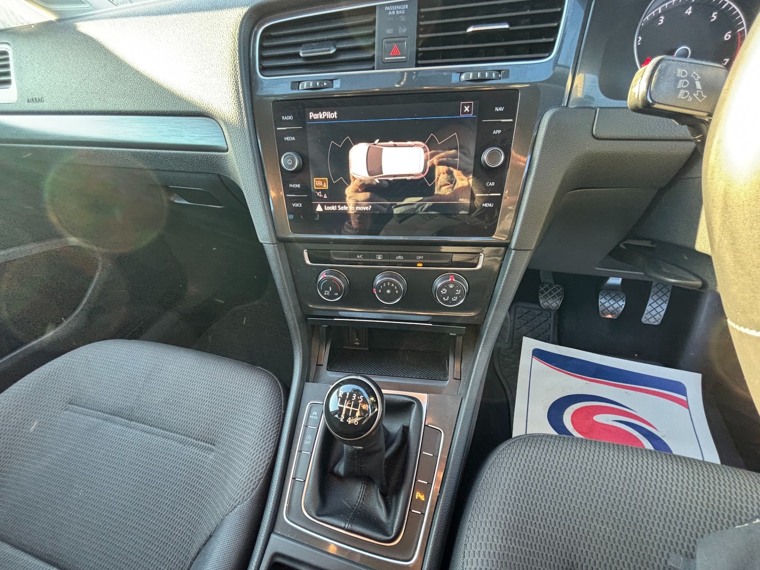 Used Volkswagen Golf 2017 for sale - 76681820: Photo 14