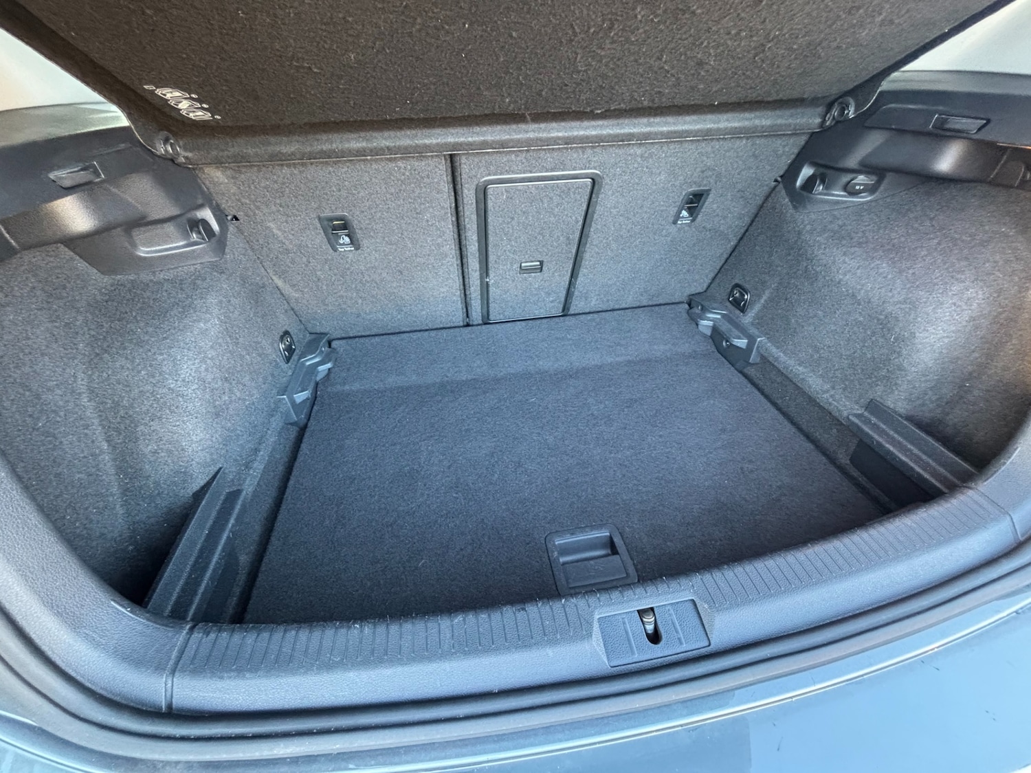 Used Volkswagen Golf 2017 for sale - 76681820: Photo 15