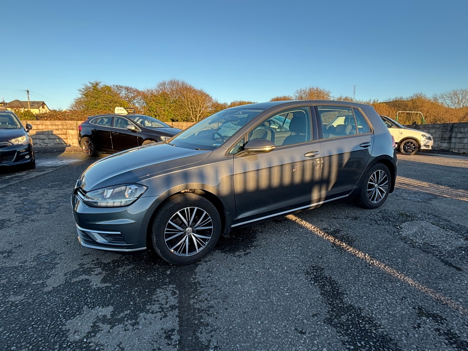 Used Volkswagen Golf 2017 for sale - 76681820: Photo 17