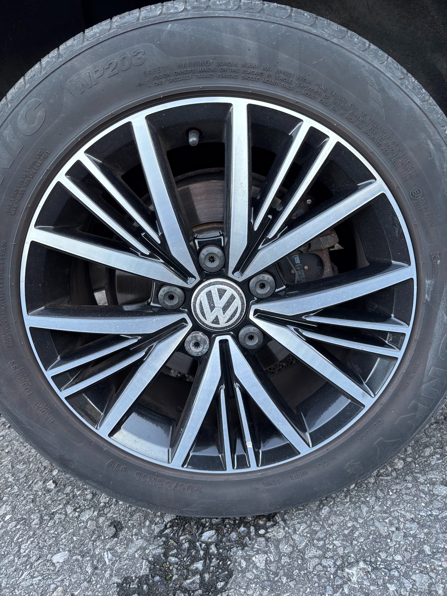 Used Volkswagen Golf 2017 for sale - 76681820: Photo 28