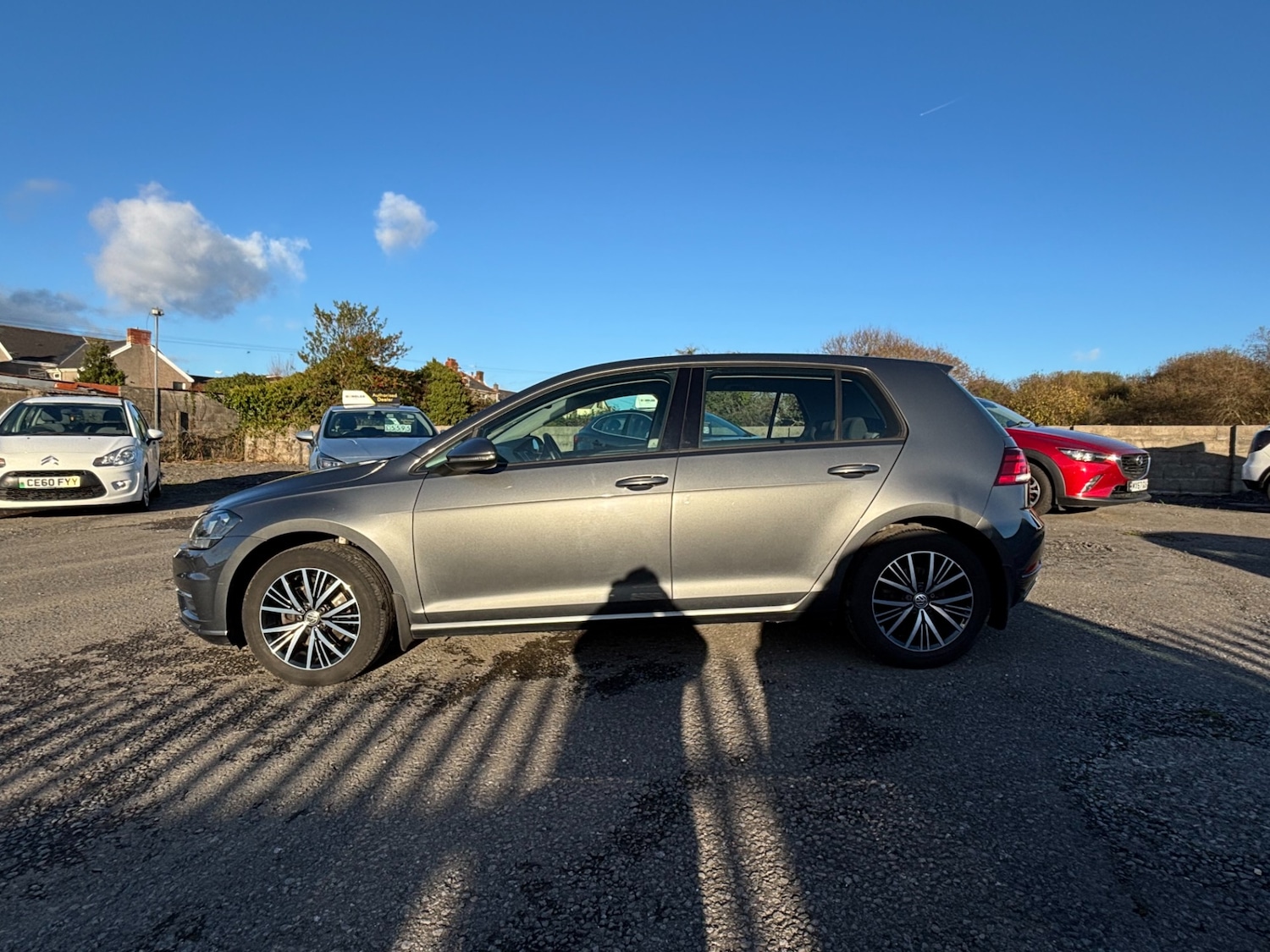 Used Volkswagen Golf 2017 for sale - 76681820: Photo 3