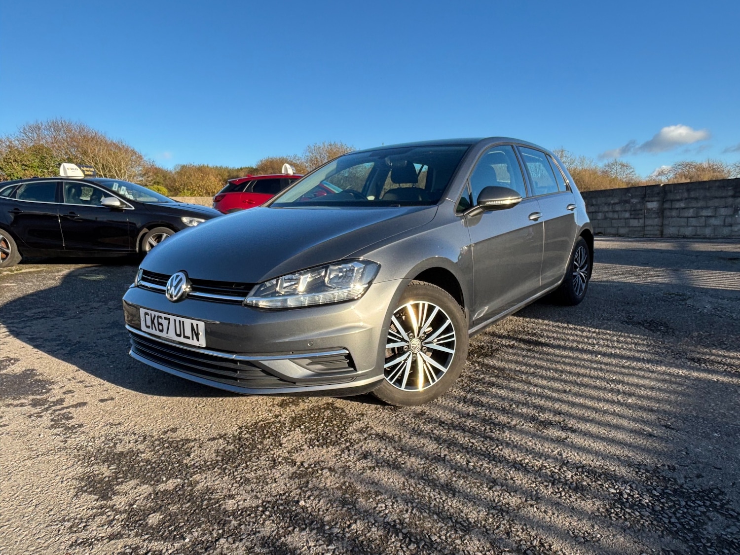 Used Volkswagen Golf 2017 for sale - 76681820: Photo 7