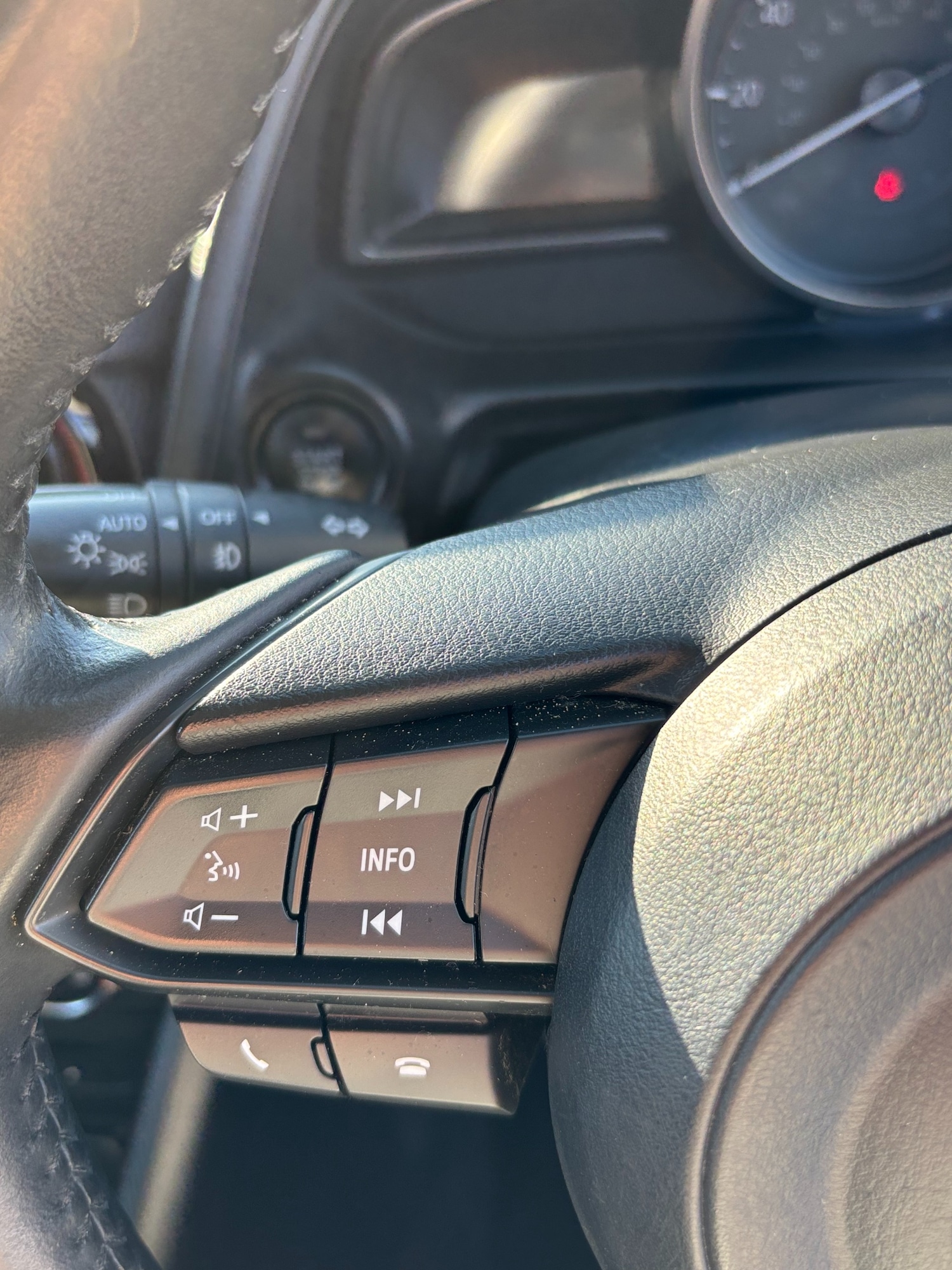 Used Mazda CX-3 2017 for sale - 76254849: Photo 15