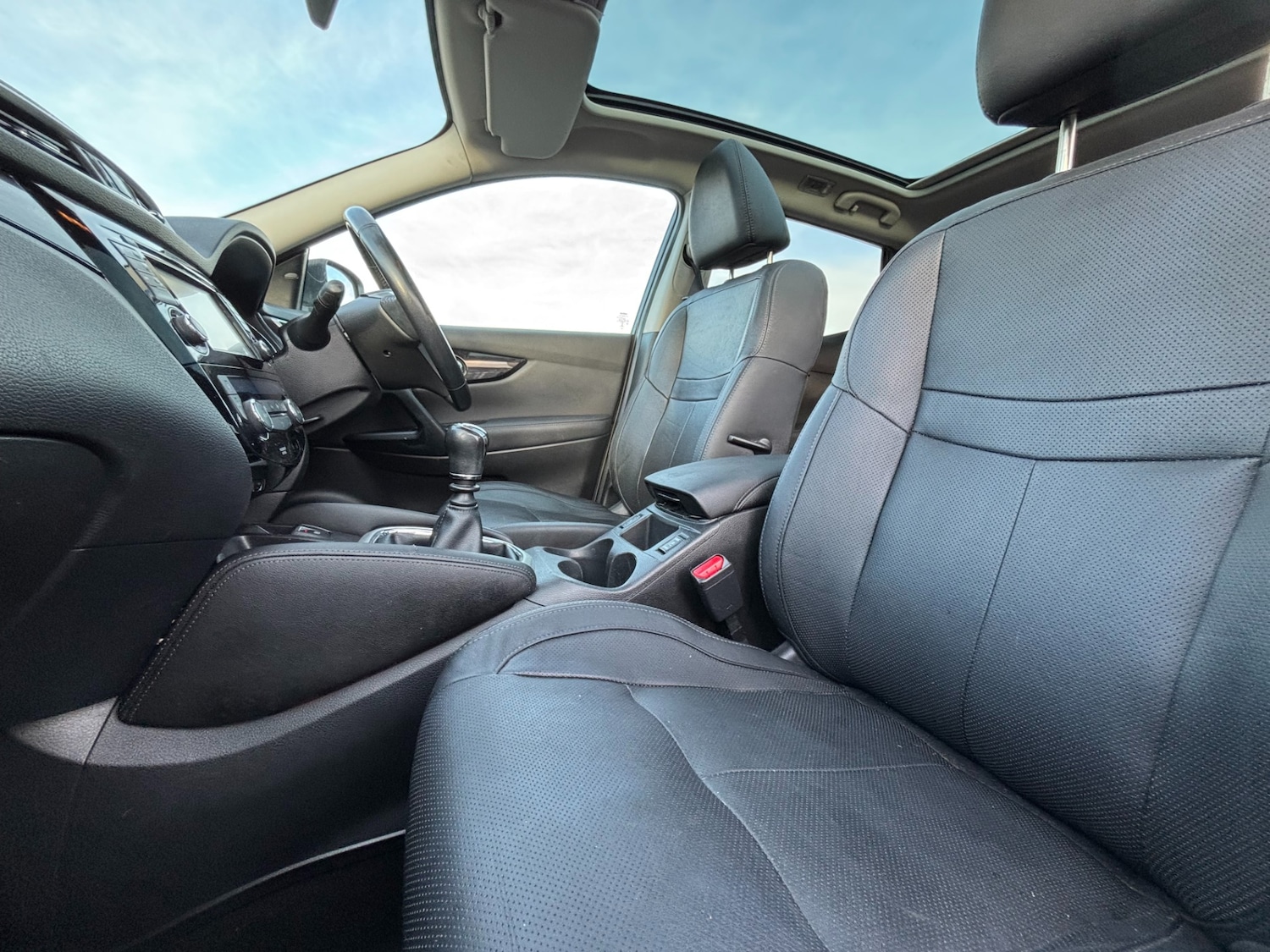 Used Nissan Qashqai 2015 for sale - 78090731: Photo 3