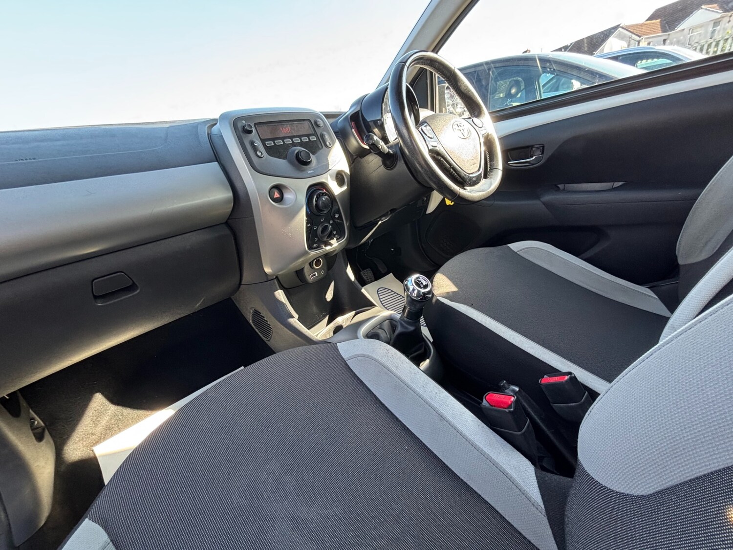 Used Toyota AYGO 2016 for sale - 77918300: Photo 17