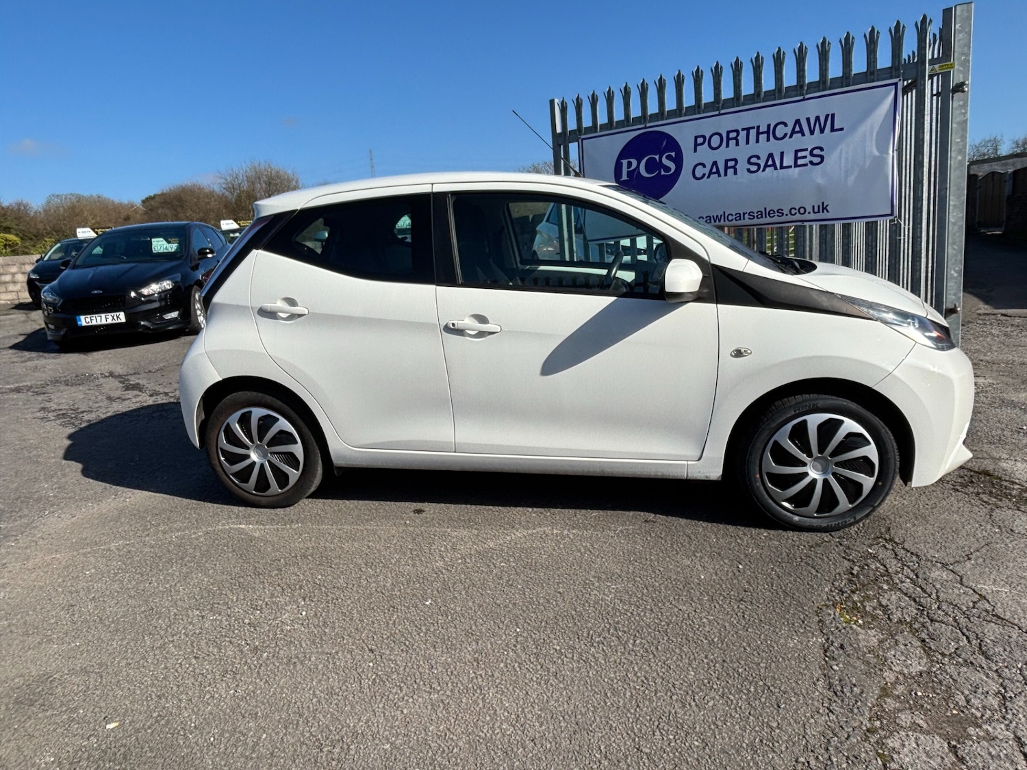 Used Toyota AYGO 2016 for sale - 77918300: Photo 3