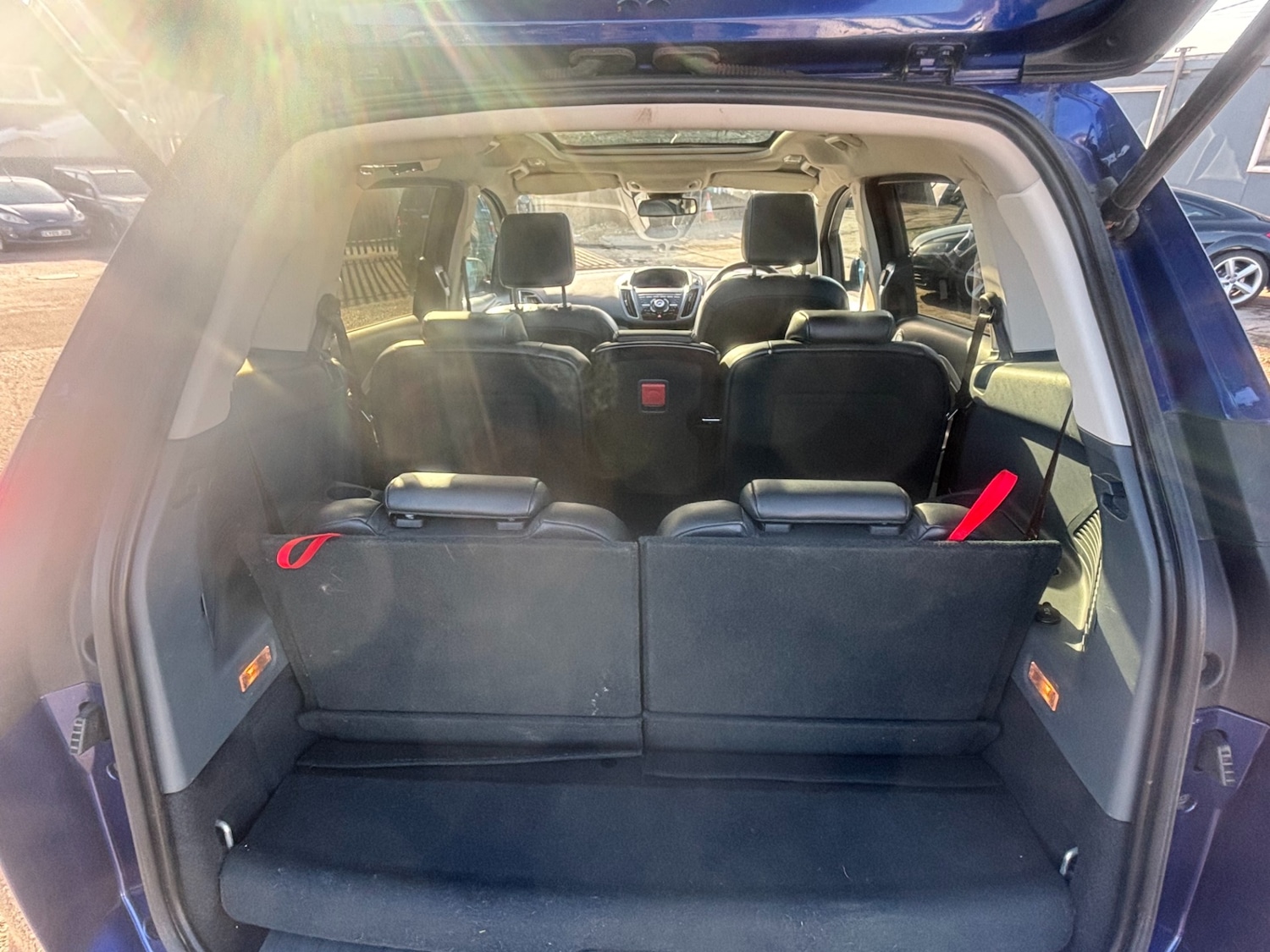 Used Ford Grand C-Max 2014 for sale - 77920594: Photo 20