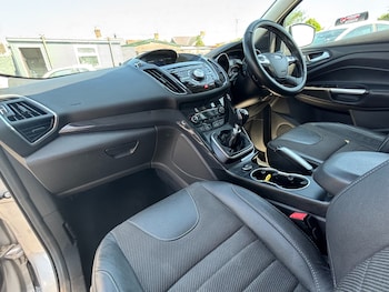 Used Ford Kuga 2015 for sale - 79030033: Photo