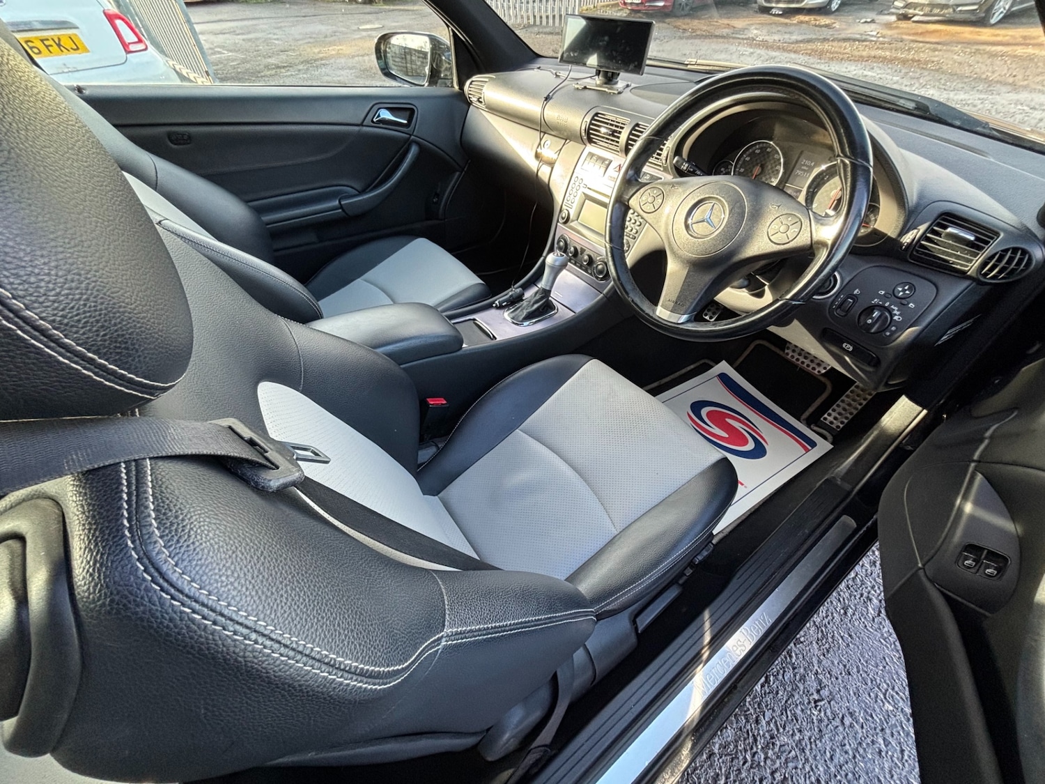 Used Mercedes-Benz CLC Class 2010 for sale - 77028865: Photo 12