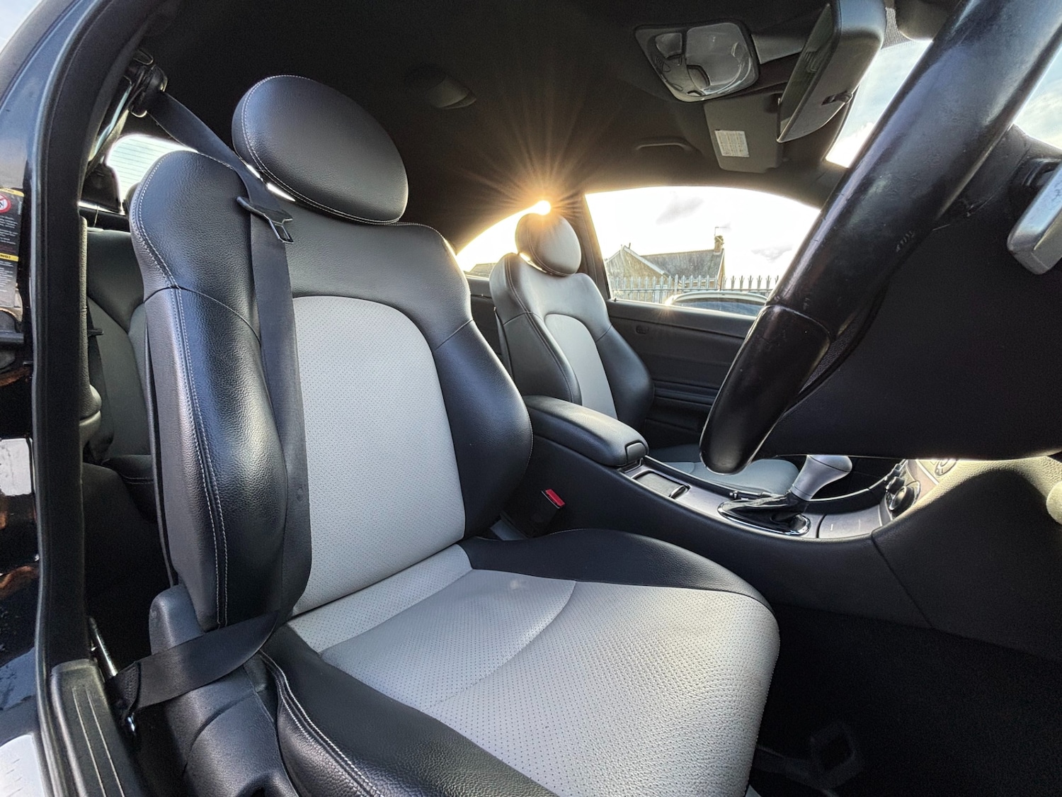 Used Mercedes-Benz CLC Class 2010 for sale - 77028865: Photo 3