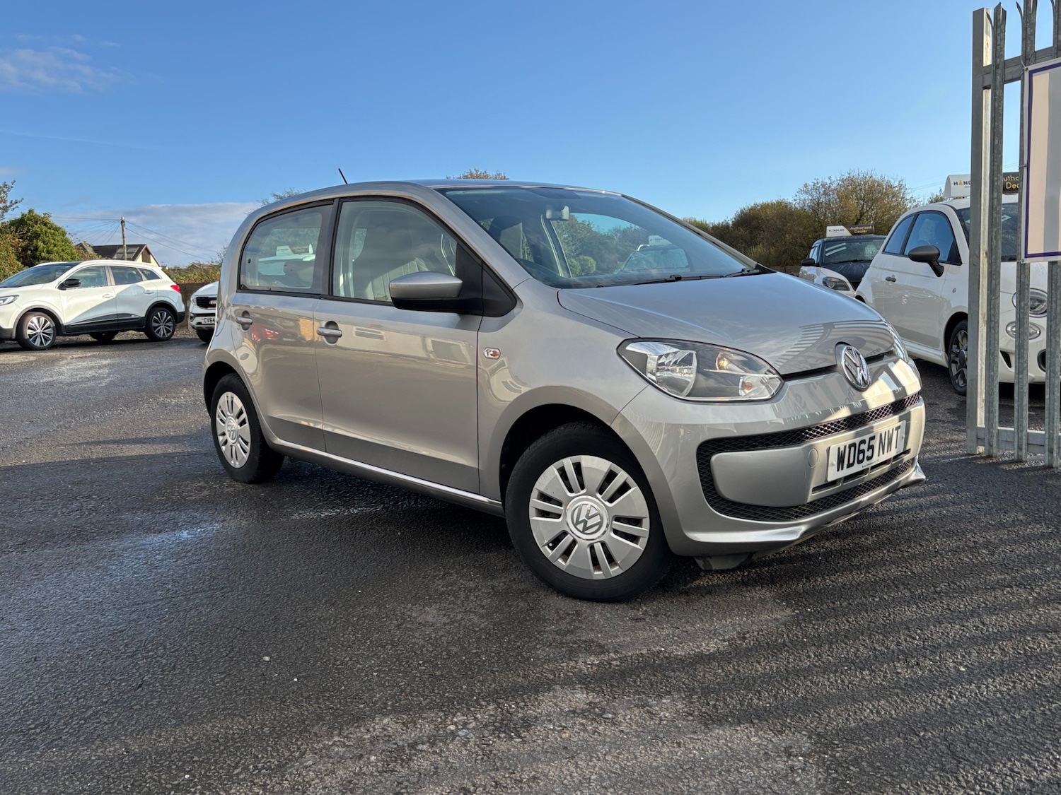 Used Volkswagen up! 2015 for sale - 76352678: Photo 8
