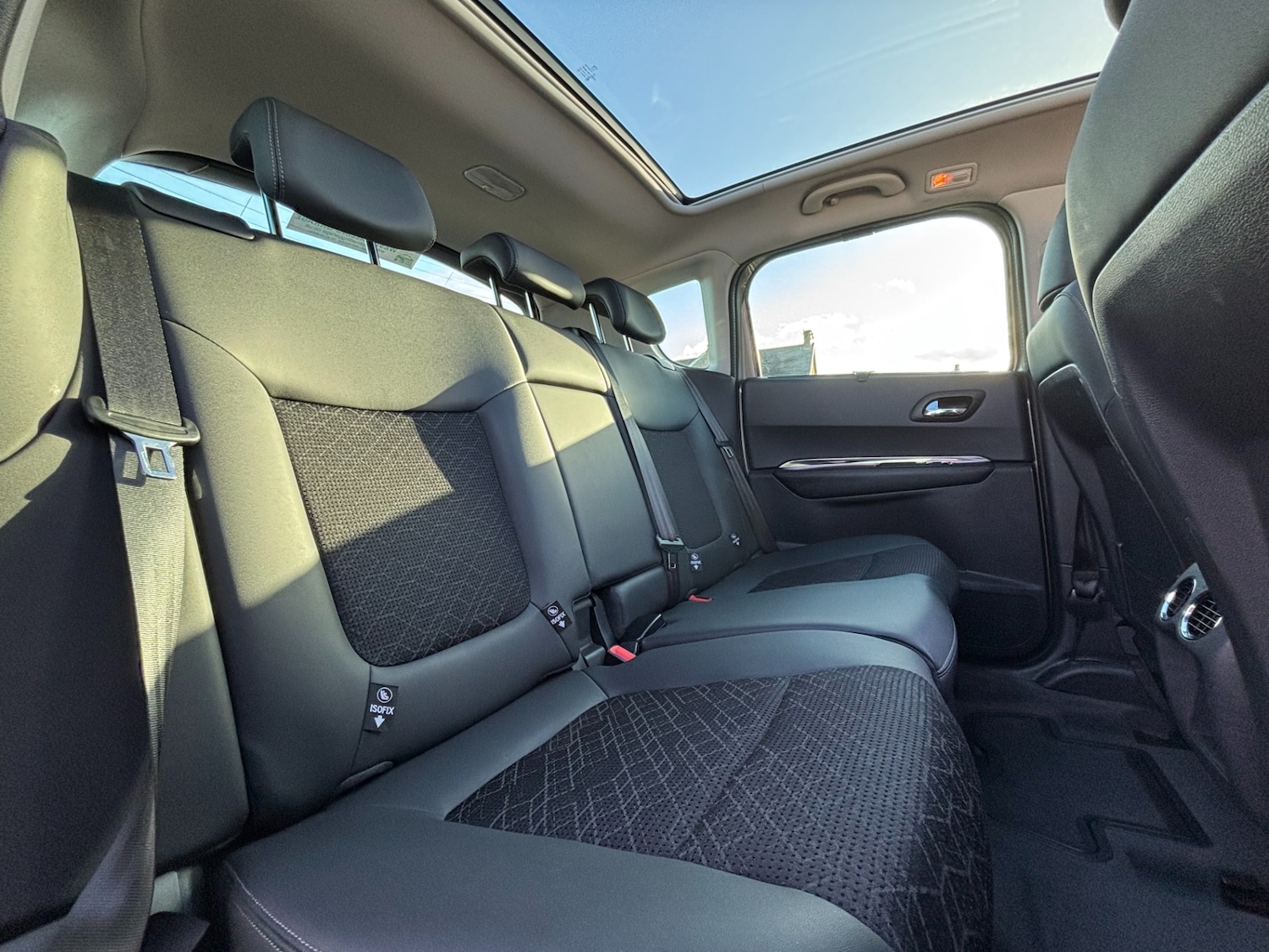 Used Peugeot 3008 2014 for sale - 76413354: Photo 16