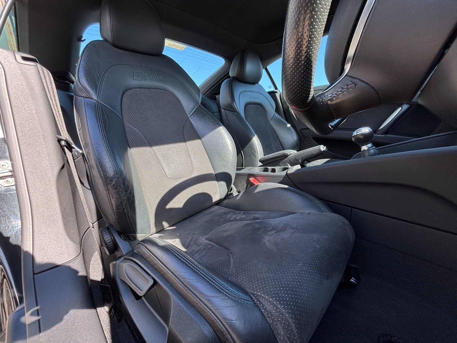 Used Audi TT 2010 for sale - 77934525: Photo 11