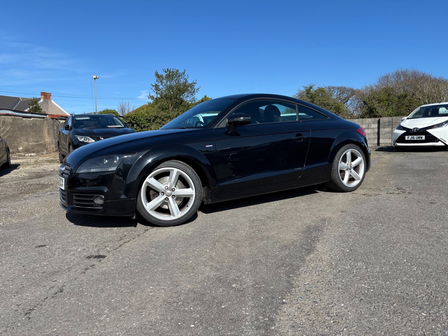Used Audi TT 2010 for sale - 77934525: Photo 3