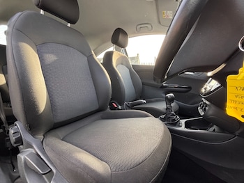 Used Vauxhall Corsa 2017 for sale - 77536244: Photo