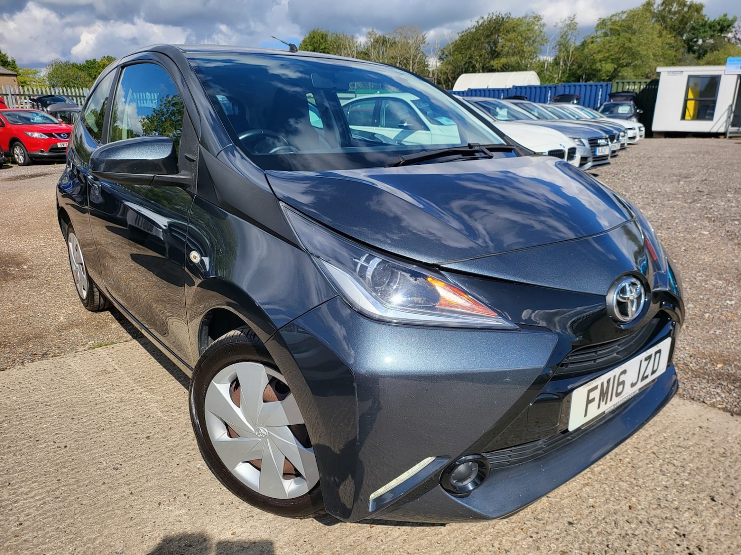 Used Toyota AYGO 2016 for sale - 76940516: Photo 1