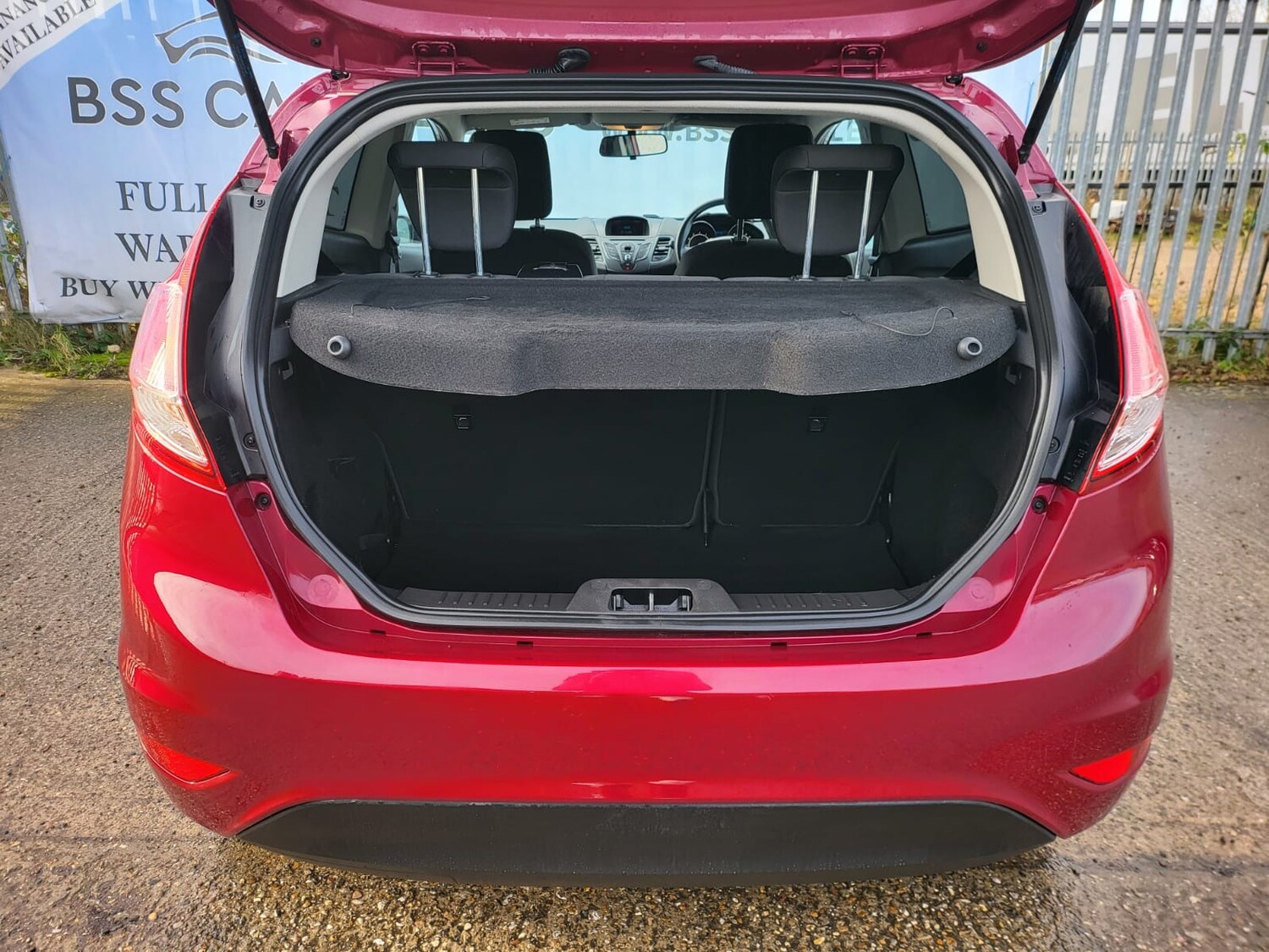 Used Ford Fiesta 2014 for sale - 78014232: Photo 11