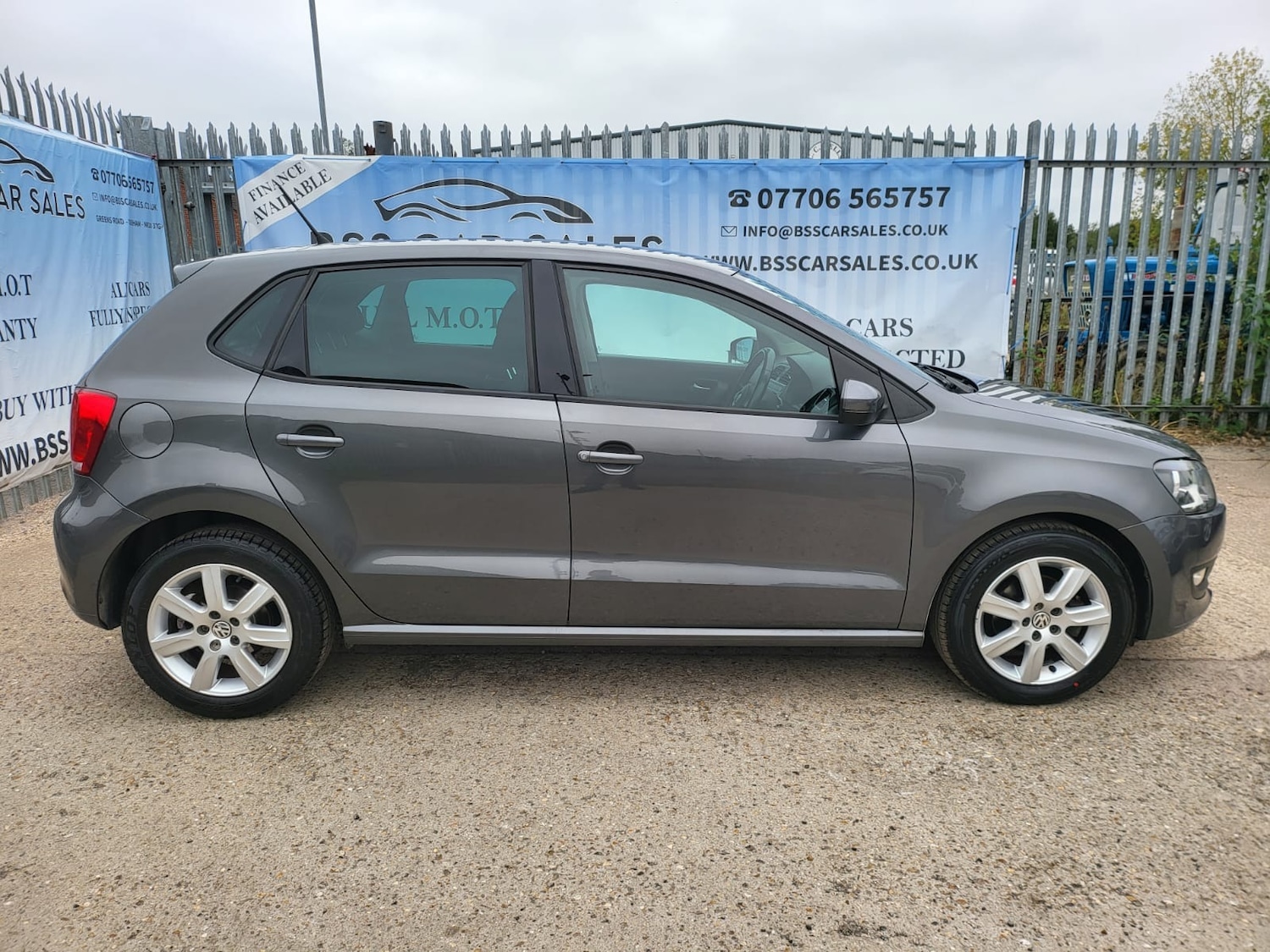Used Volkswagen Polo 2013 for sale - 77019513: Photo 3