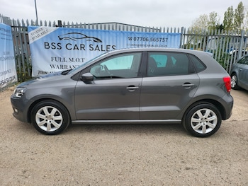 Used Volkswagen Polo 2013 for sale - 77019513: Photo