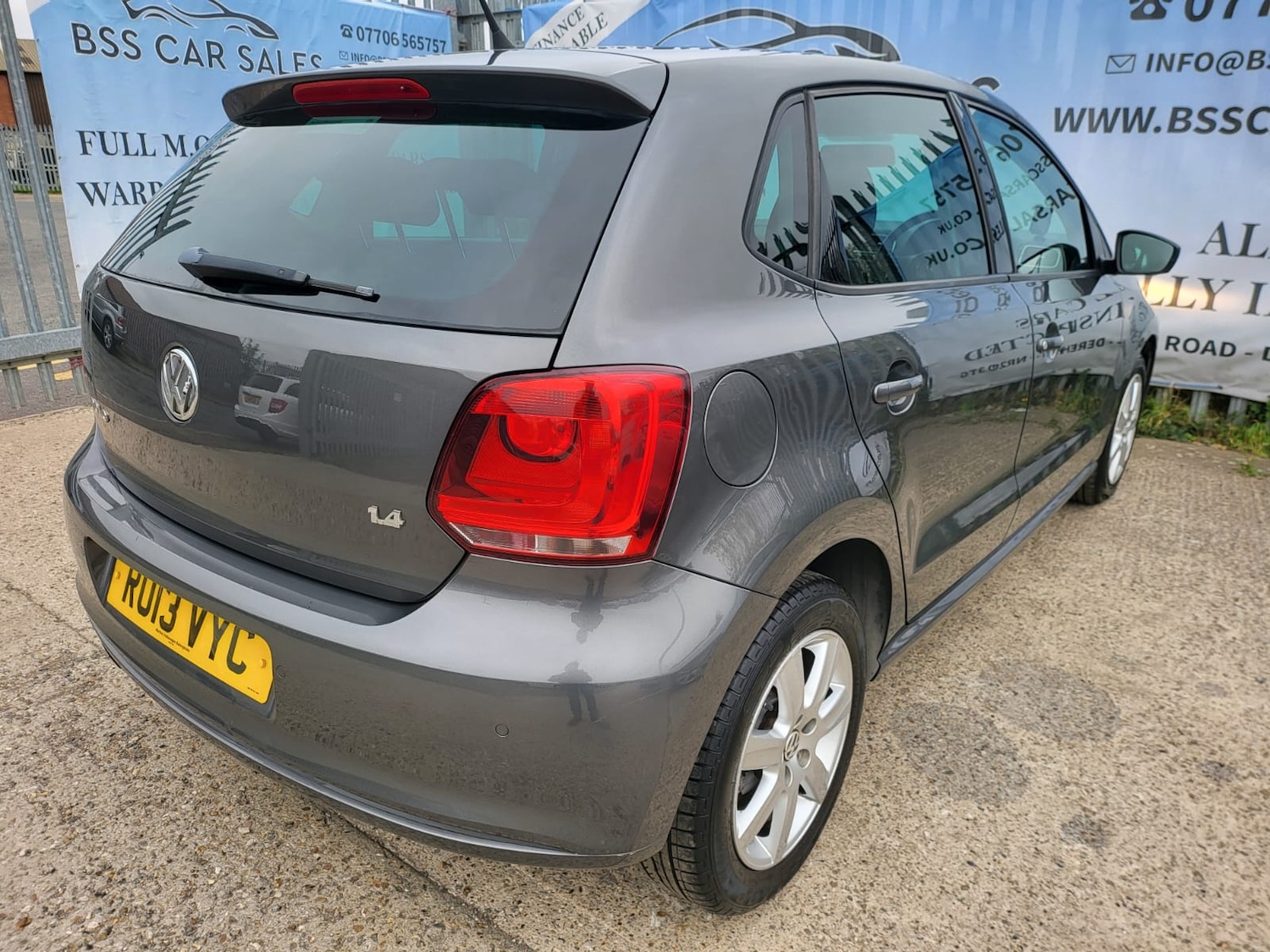 Used Volkswagen Polo 2013 for sale - 77019513: Photo 5