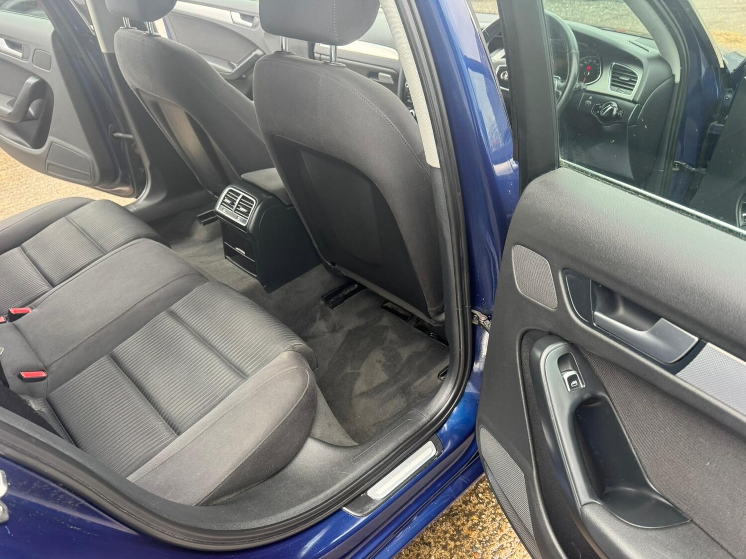 Used Audi A4 2013 for sale - 78054320: Photo 16