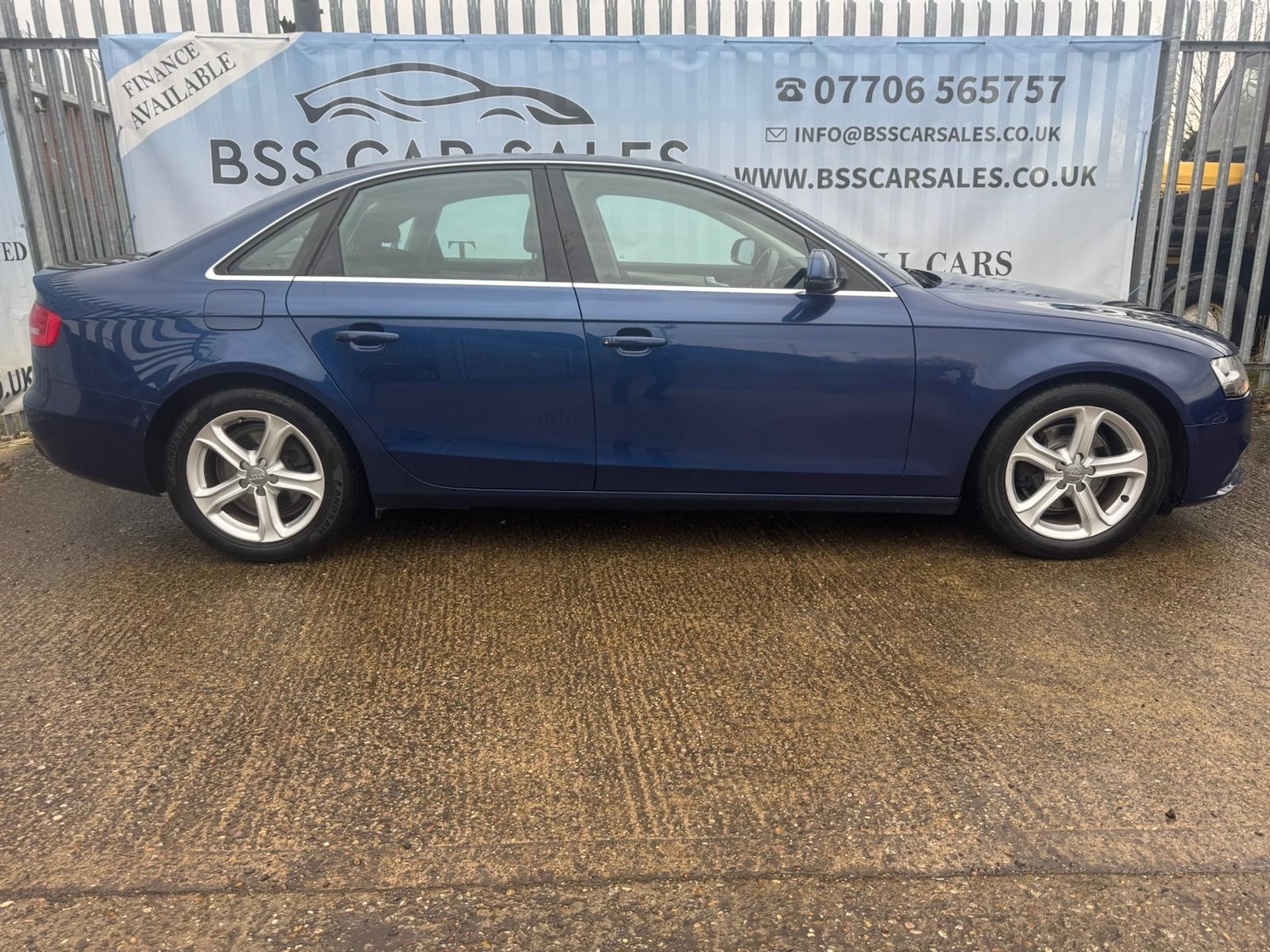 Used Audi A4 2013 for sale - 78054320: Photo 5