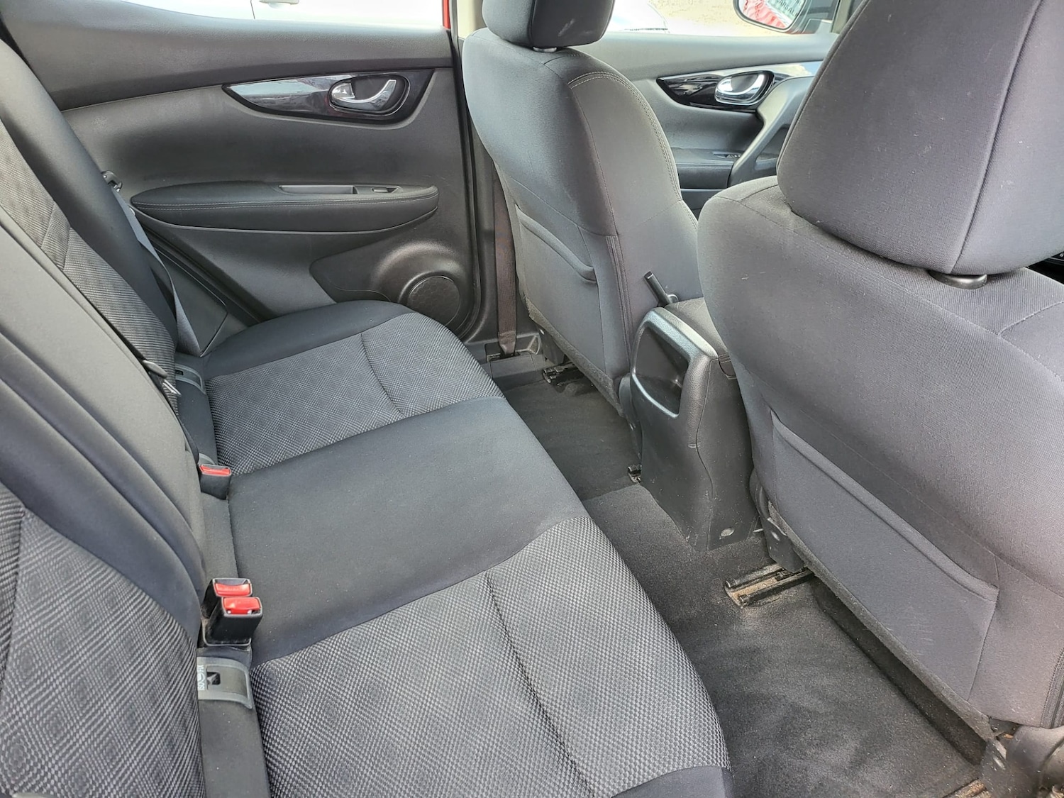 Used Nissan Qashqai 2017 for sale - 76532295: Photo 17